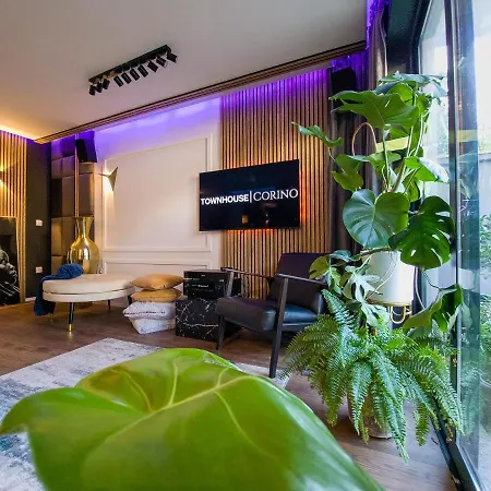Townhouse ǁ Corino Szálloda