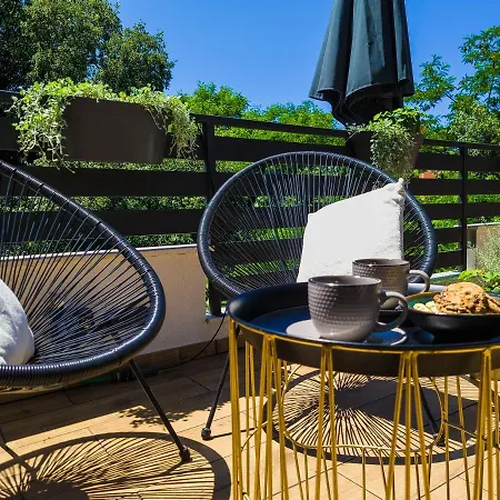 Townhouse ǁ Corino 4* Biograd Na Moru